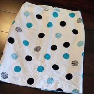 Talbots White Pencil Skirt with Black and Blue Dots. Lined Inside.
